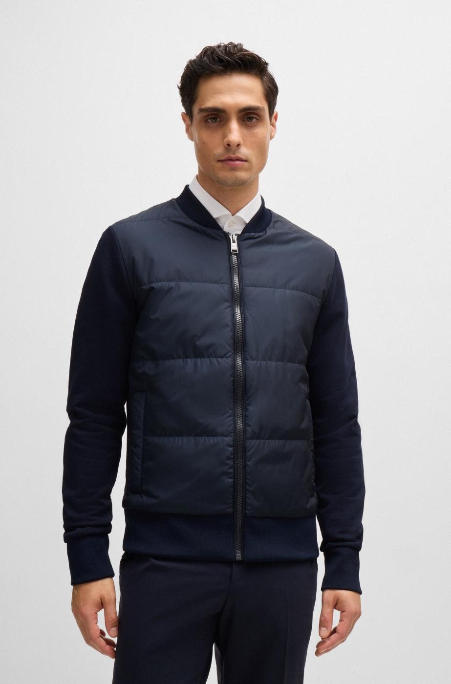 Chaqueta azul BOSS para hombre.
