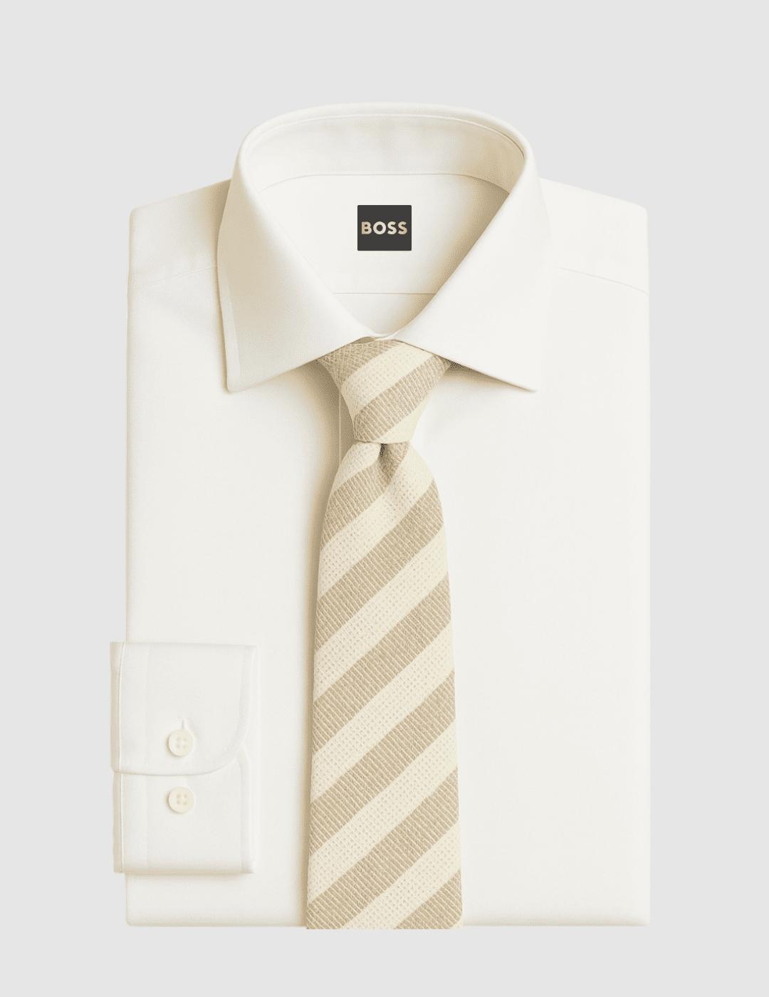 Corbata Hugo Boss en beige para hombre.