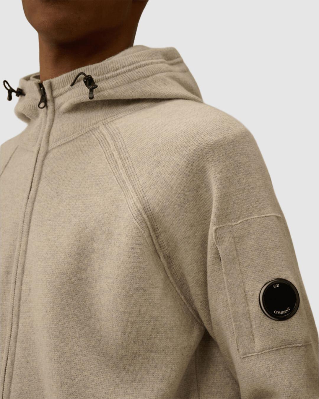 Chaqueta de lana con cremallera