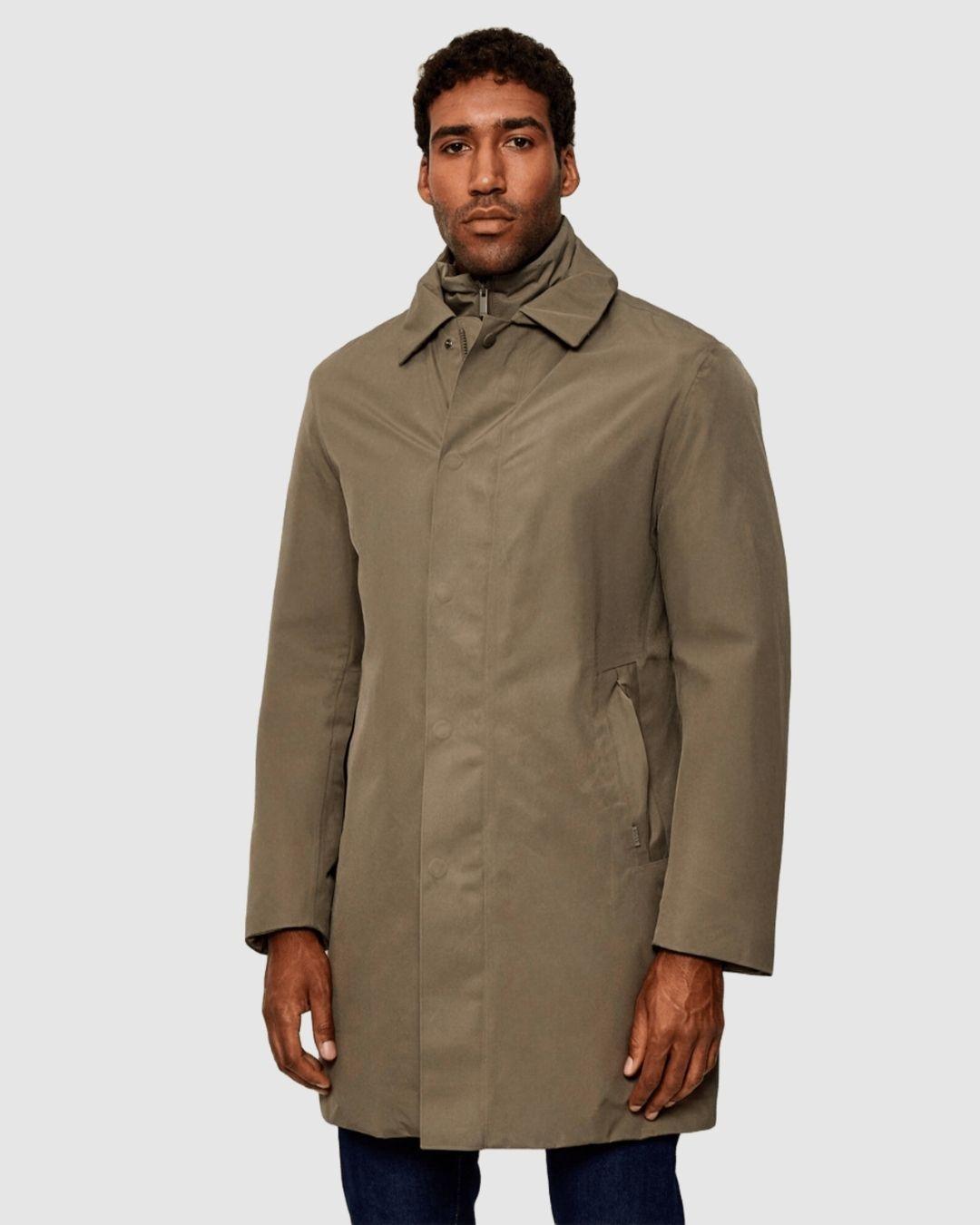 Abrigo impermeable de GORE-TEX® con pechera desmontable