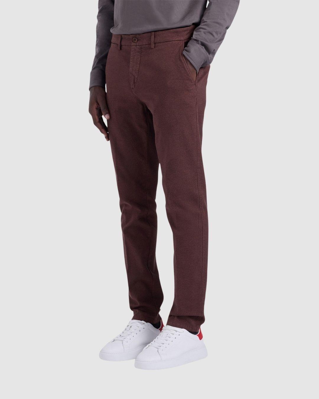 Pantalones Chino en Gabardina